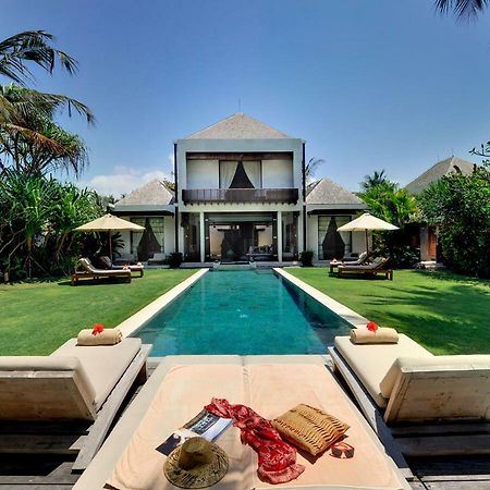 Majapahit Beach Villas By Nakula Ketewel Kültér fotó